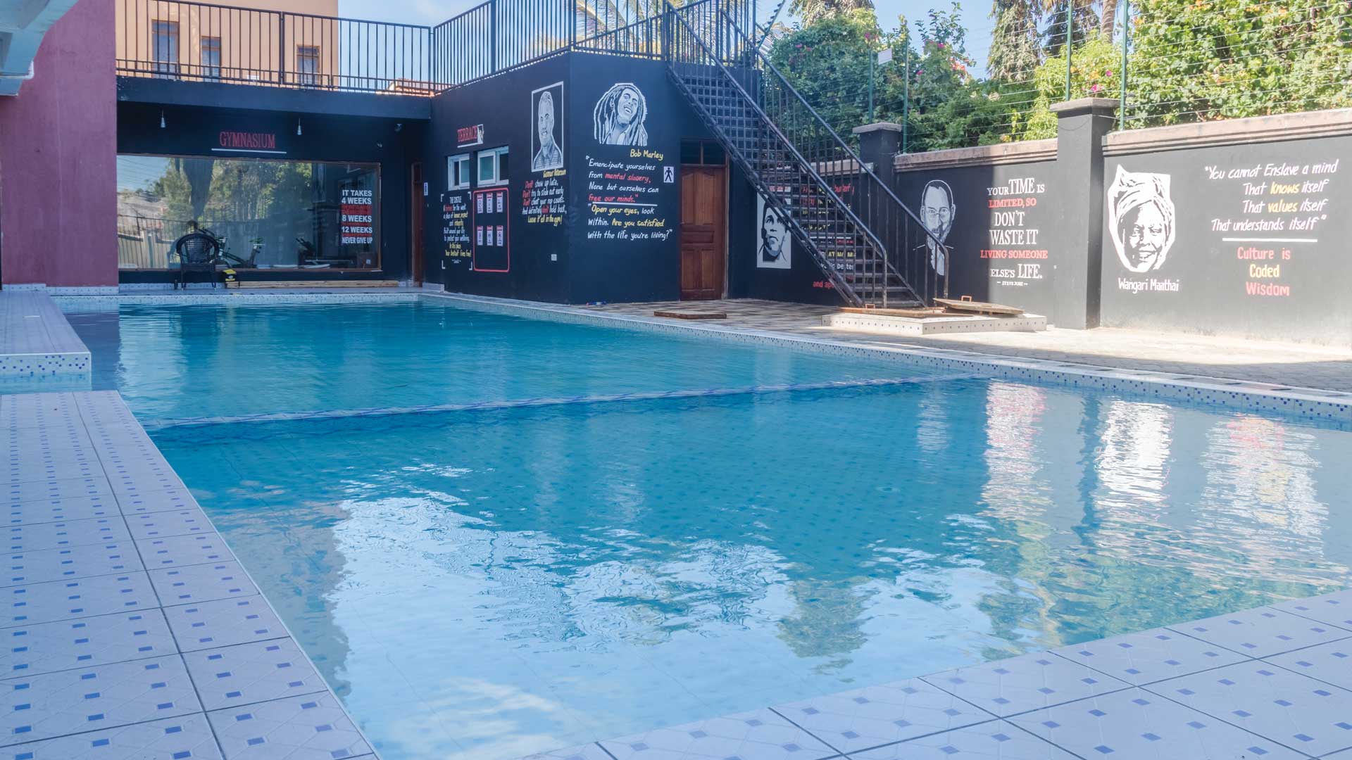 swimming pool facility in houses for sale in Mombasa