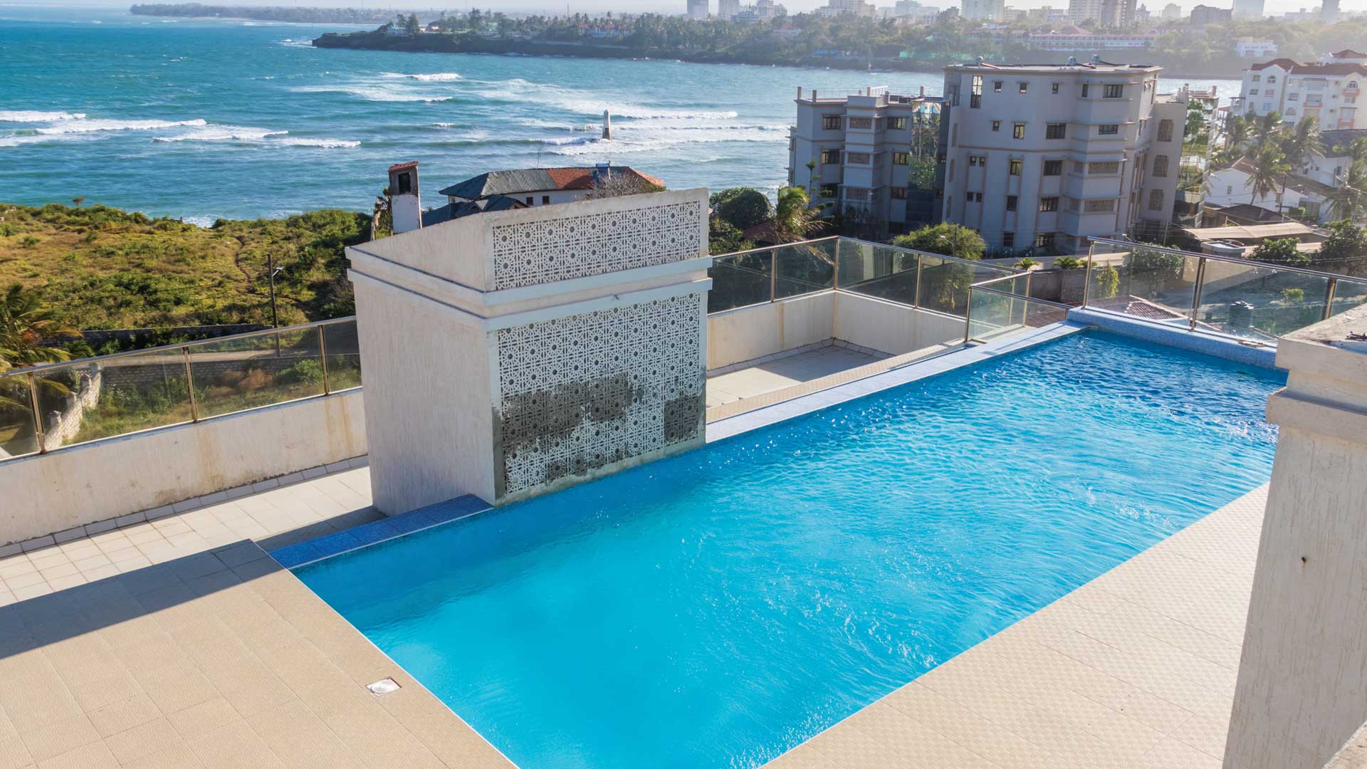 roof top pool facility Apartmentsfor sale in Mombasa